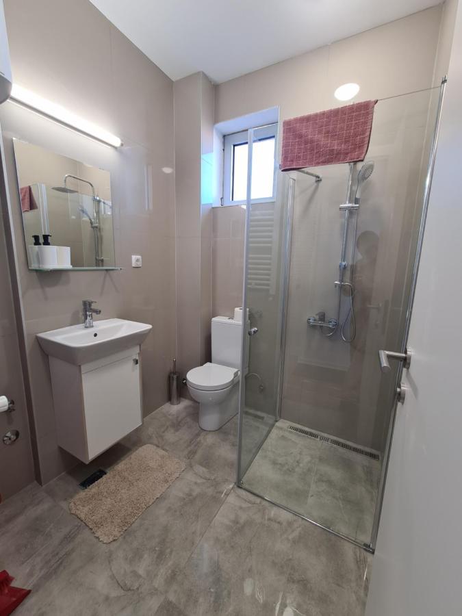 Jordan Apartment - City Center Belgrado Buitenkant foto